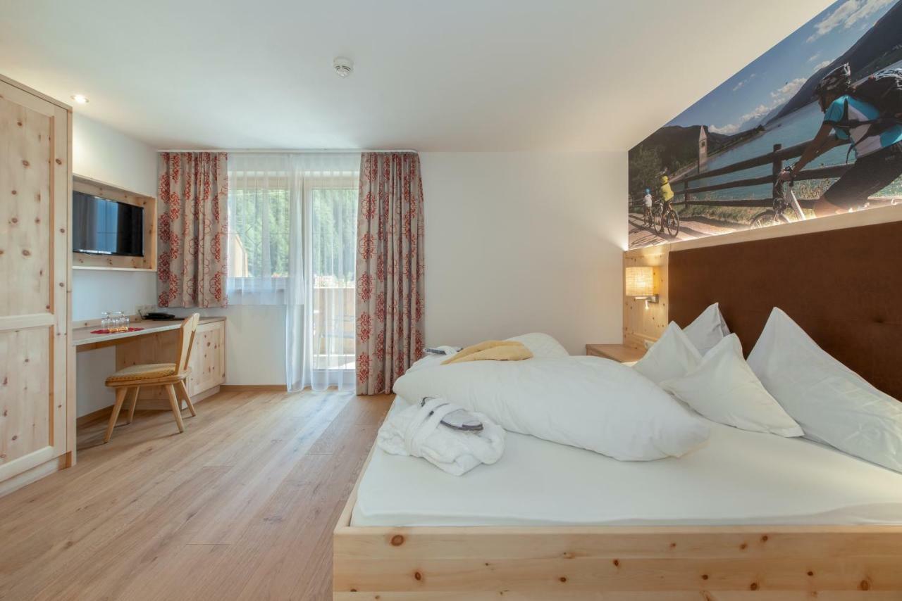 Hotel Theiner Curon Venosta Buitenkant foto